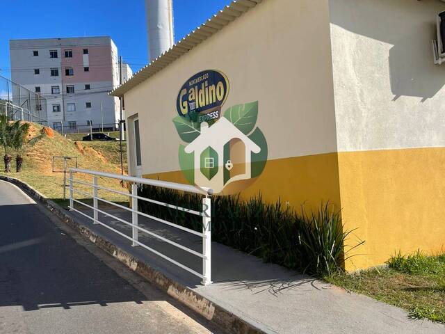 Locação em CANJICA- TERRA PRETA - Mairiporã