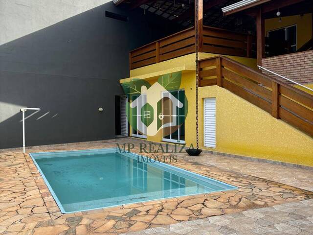 Casa para Venda em Mairiporã - 2