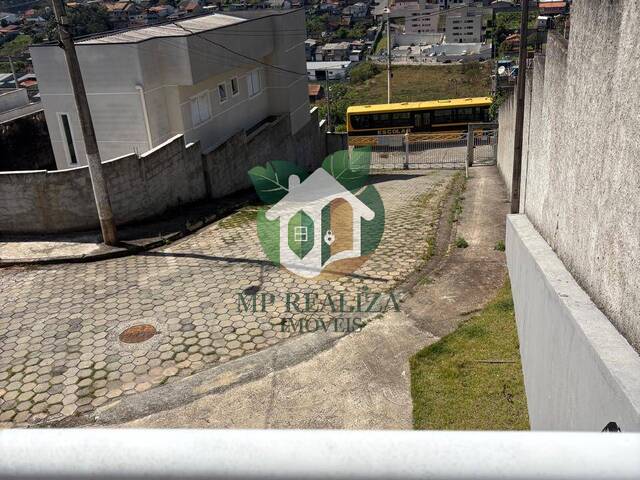 Casa para Venda em Mairiporã - 3